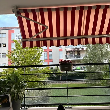 Apartment T3 70 M2 *